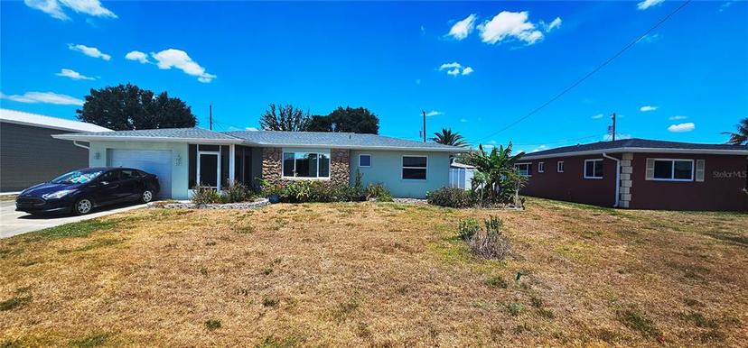 Picture of 570 Mimosa Avenue Nw, Port Charlotte FL 33952