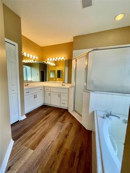 Picture of 1604 Wakefield Drive, Brandon, FL 33511