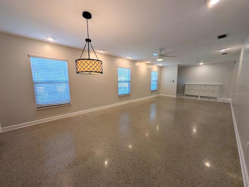 Picture of 2904 W Marlin Avenue, Tampa FL 33611