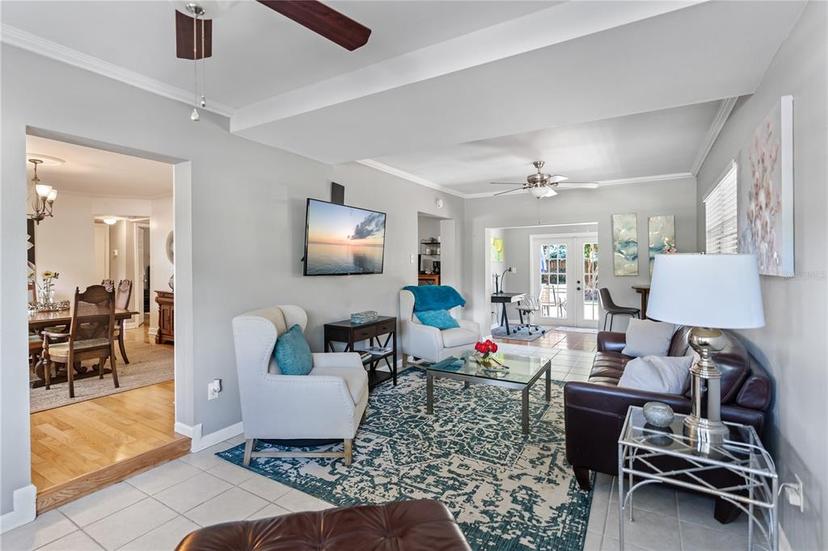 Picture of 3005 W Helen Avenue, Tampa FL 33611