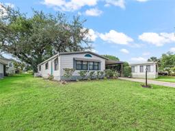 Picture of 941 Tarrson Boulevard, Lady Lake, FL 32159