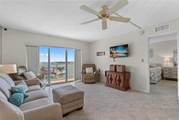 Picture of 4900 Brittany Drive S Unit 808, St Petersburg, FL 33715