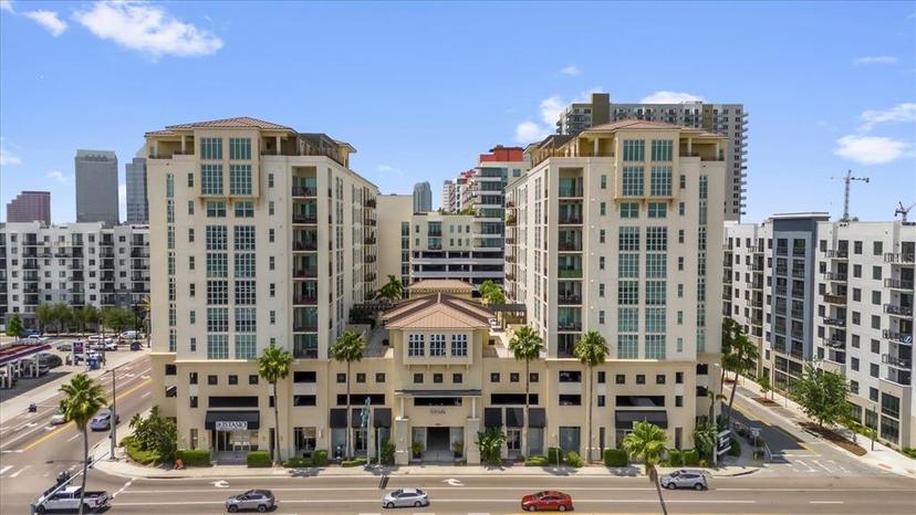 Picture of 1238 E Kennedy Boulevard Unit 802, Tampa FL 33602