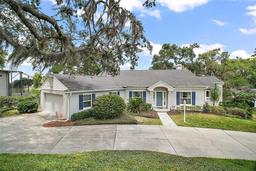 Picture of 809 Northside Drive, Mount Dora, FL 32757