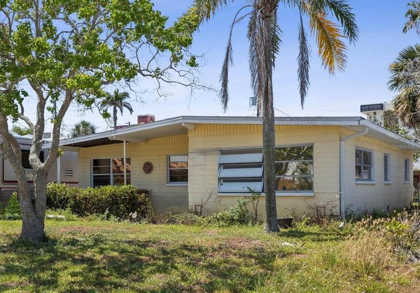 Picture of 15406 2Nd Street E, Madeira Beach FL 33708