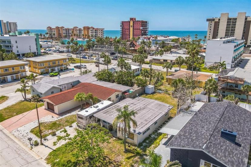 Picture of 15406 2Nd Street E, Madeira Beach FL 33708