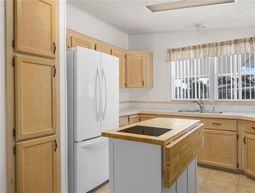 Picture of 43 Red Quill Circle, Lake Wales FL 33898