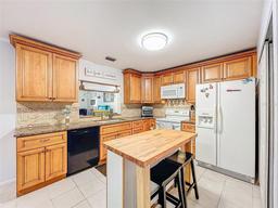Picture of 3078 Pointer Dr, Palm Harbor, FL 34683