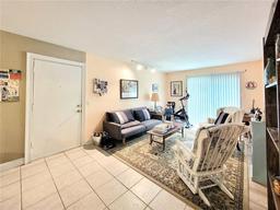 Picture of 1700 SW 16Th Court Unit L6, Gainesville, FL 32608