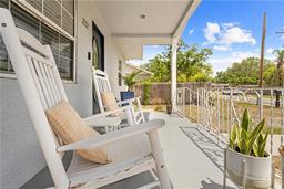 Picture of 212 N Bradford Avenue, Tampa, FL 33609
