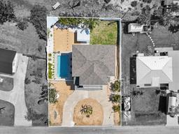 Picture of 4717 Lemon Bay Drive, Venice, FL 34293
