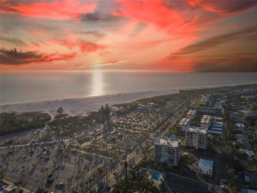Picture of 1055 Beach Road Unit B302, Sarasota FL 34242