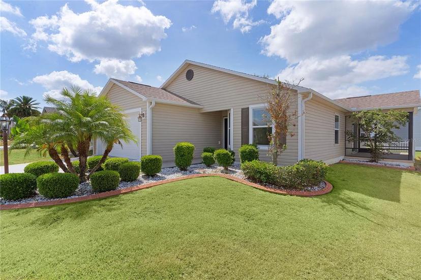 Picture of 744 Shelton Street, The Villages FL 32163