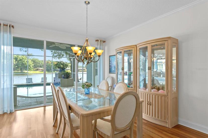 Picture of 13548 Lake Magdalene Drive, Tampa FL 33613