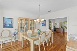 Picture of 13548 Lake Magdalene Drive, Tampa, FL 33613