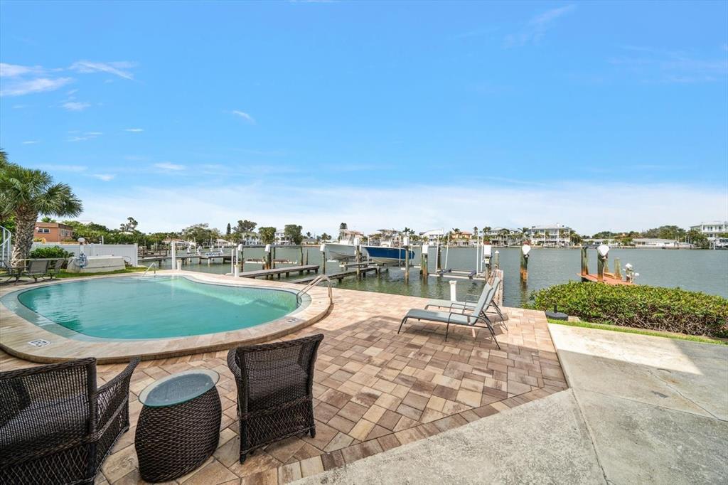 Picture of 2511 Bay Boulevard Unit B, Indian Rocks Beach, FL 33785