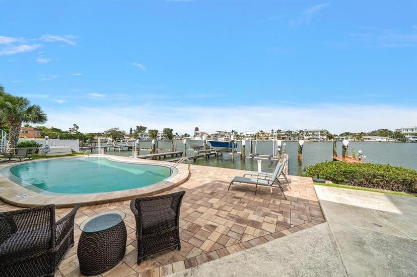 Picture of 2511 Bay Boulevard Unit B, Indian Rocks Beach FL 33785