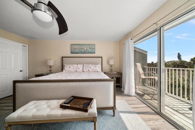 Picture of 2511 Bay Boulevard Unit B, Indian Rocks Beach FL 33785