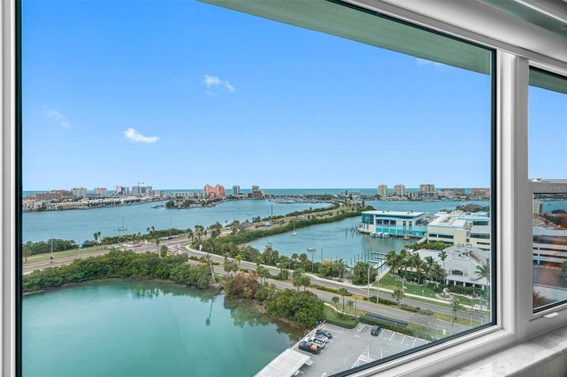 Picture of 31 Island Way Unit 1507, Clearwater Beach FL 33767