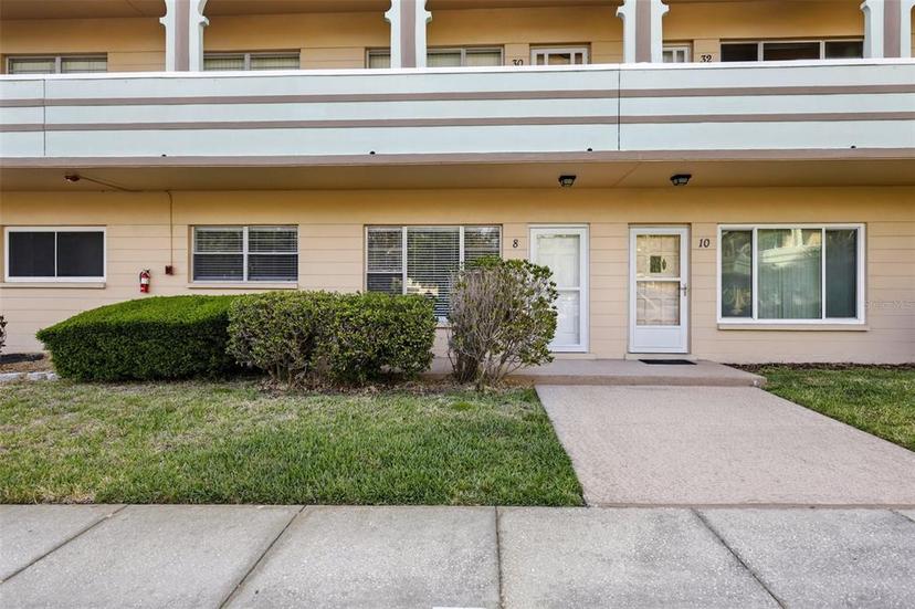 Picture of 2286 Norwegian Drive Unit 8, Clearwater FL 33763