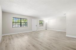 Picture of 13250 Ridge Road Unit 4B3, Largo, FL 33778