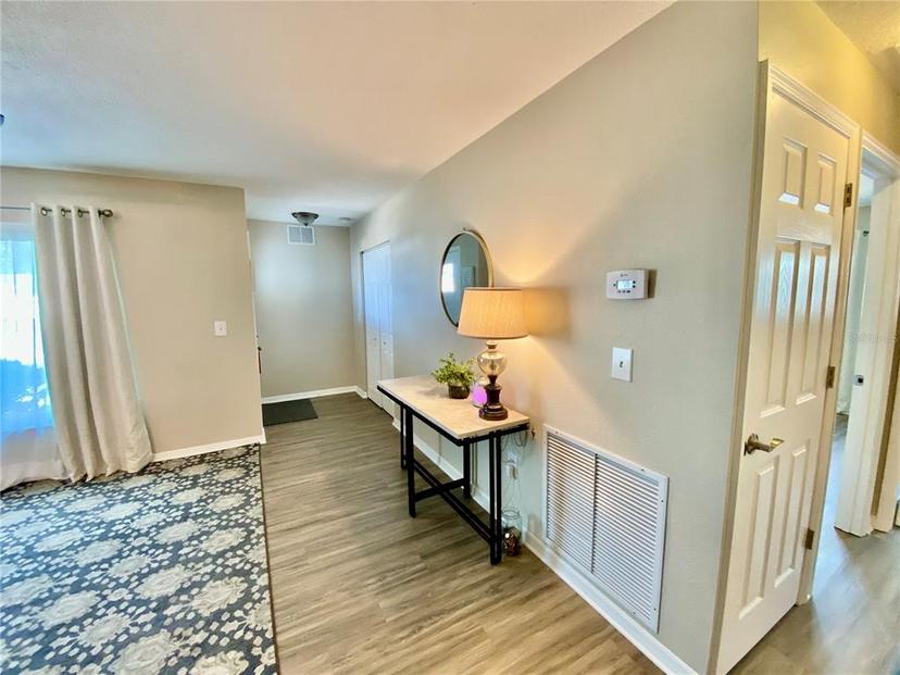 Picture of 1708 Tarpon Avenue, Sarasota FL 34234