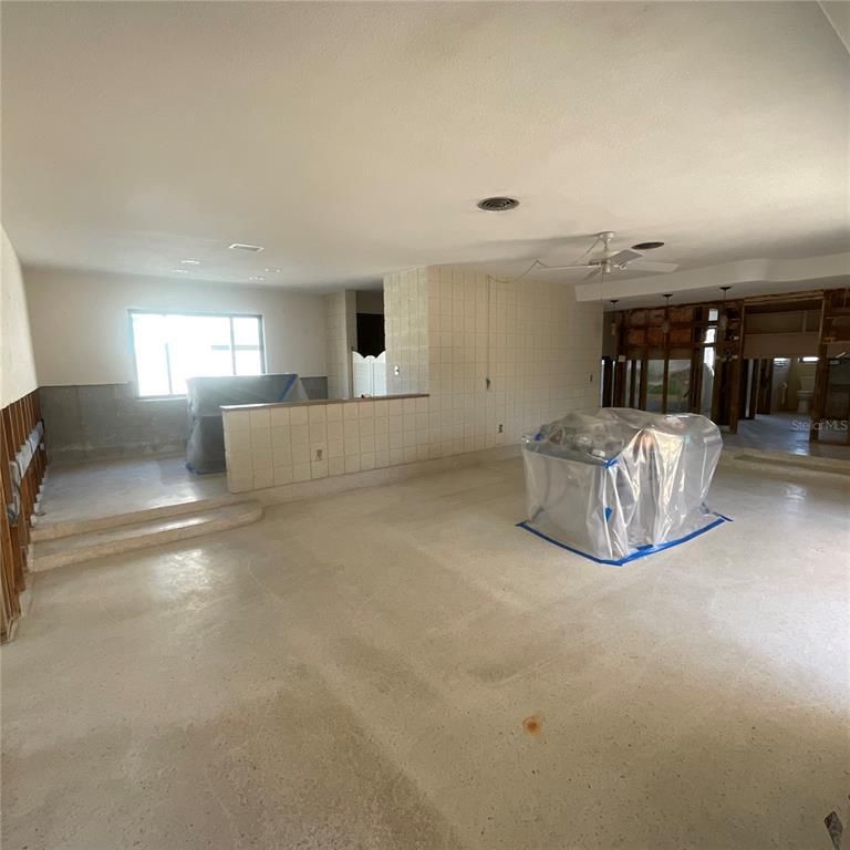 Picture of 2015 Dolphin Boulevard S, St Petersburg FL 33707