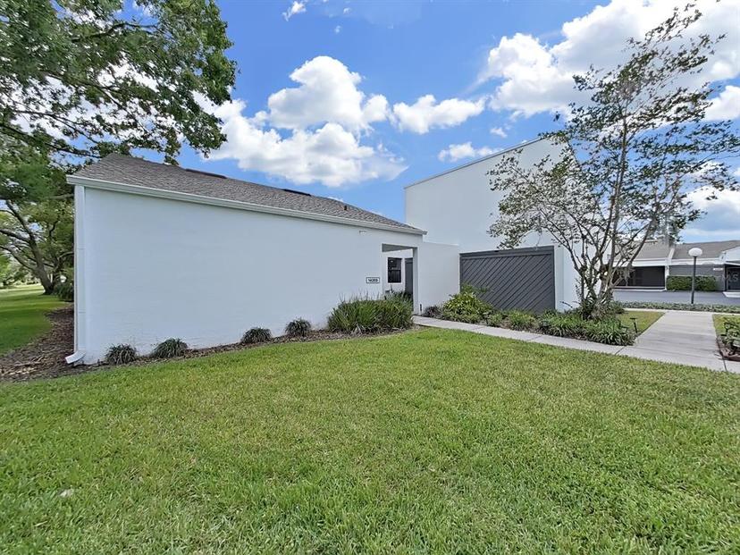 Picture of 14205 Cypress Terrace, Tampa FL 33618