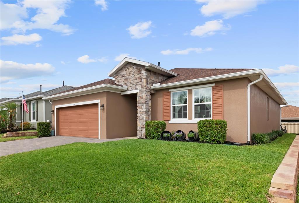 Picture of 125 Silver Maple Road, Groveland, FL 34736