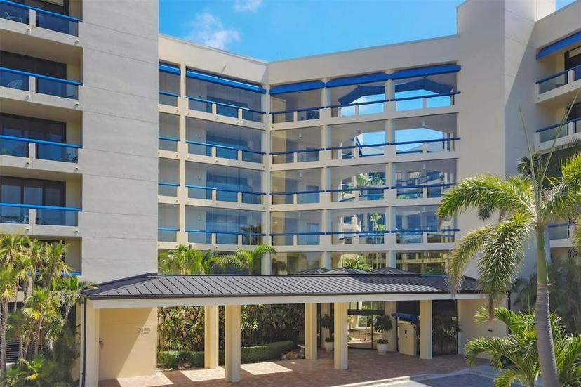Picture of 2120 Harbourside Drive Unit 621, Longboat Key FL 34228