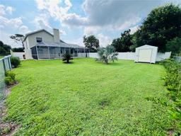 Picture of 502 Little Lake Court, Winter Haven, FL 33884