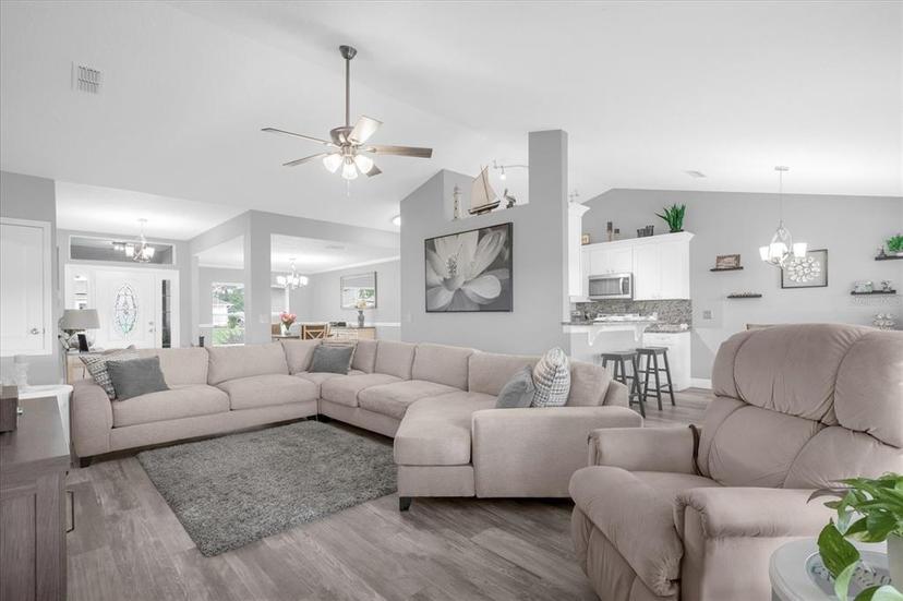 Picture of 36700 Oconee Avenue, Eustis FL 32736