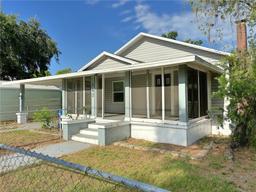 Picture of 602 NW 1St Avenue, Mulberry, FL 33860