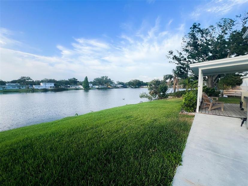 Picture of 1501 84Th Avenue N, St Petersburg FL 33702