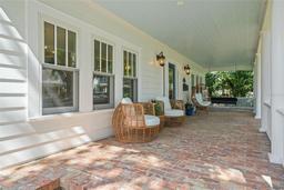 Picture of 2523 W Sunset Drive, Tampa, FL 33629