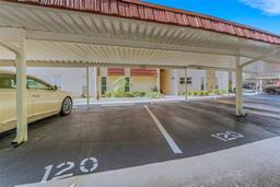 Picture of 120 Cedarwood Circle Unit 120, Seminole, FL 33777
