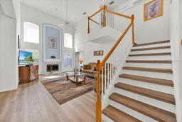 Picture of 786 Oxford Drive, Davenport, FL 33897