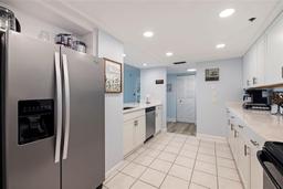 Picture of 6287 Bahia Del Mar Circle Unit 801, St Petersburg, FL 33715