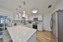 Picture of 4130 N Albany Avenue, Tampa, FL 33607
