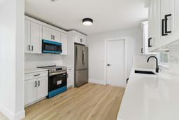 Picture of 1857 Siesta Drive, Sarasota, FL 34239