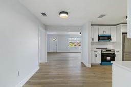 Picture of 1857 Siesta Drive, Sarasota, FL 34239