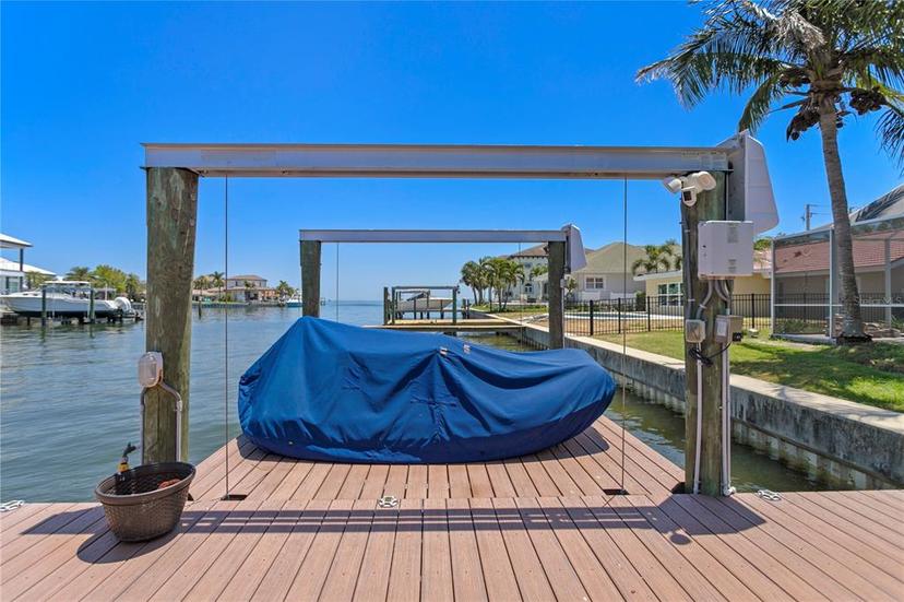 Picture of 1941 Kentucky Avenue Ne, St Petersburg FL 33703