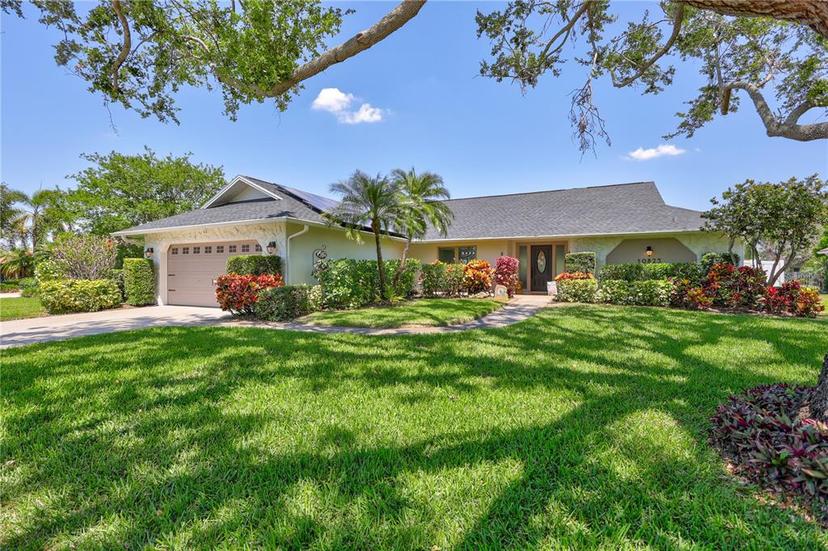 Picture of 10825 Christopher Court, Largo FL 33774