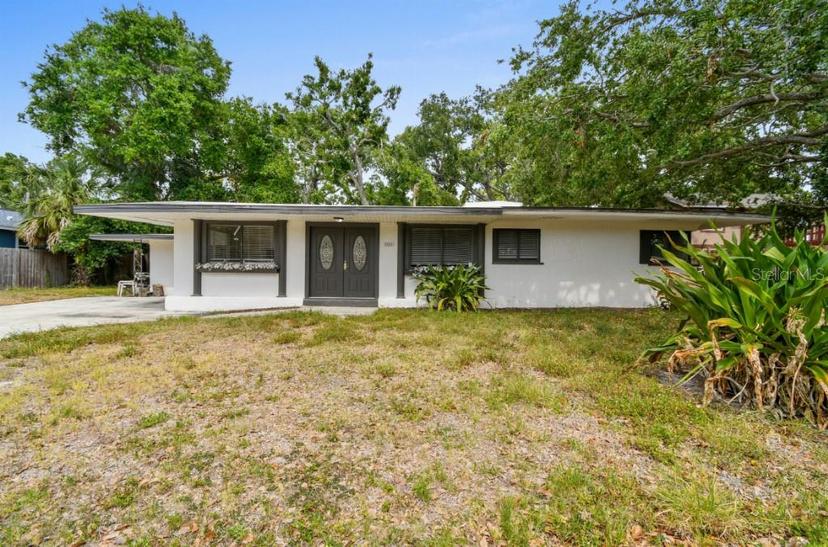 Picture of 2026 Cocoanut Avenue, Sarasota FL 34234