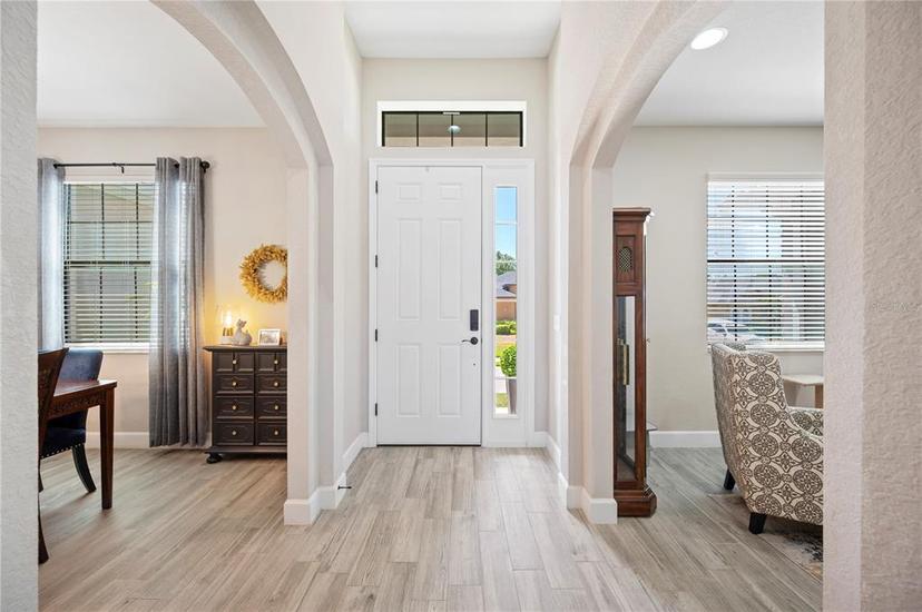Picture of 5531 Pebble Beach Drive, Lakeland FL 33812