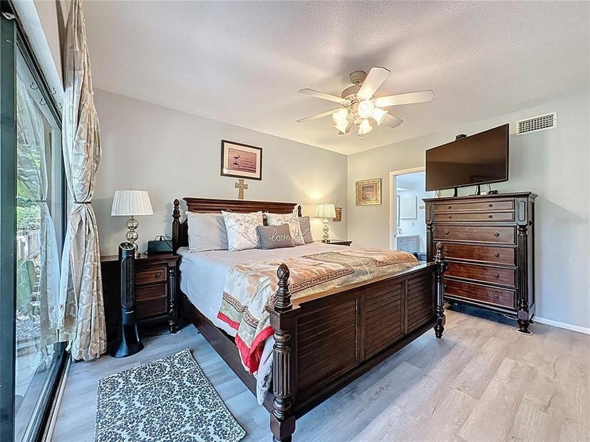 Picture of 5234 Lake Arrowhead Trail Unit 30, Sarasota FL 34231