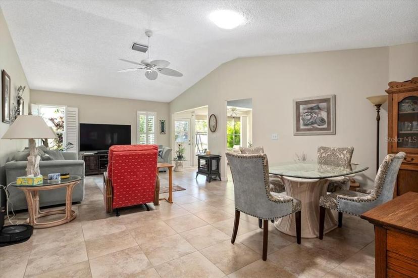 Picture of 657 Foxwood Boulevard, Englewood FL 34223