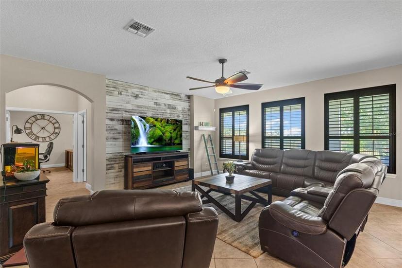 Picture of 408 Egret Place Drive, Winter Garden FL 34787