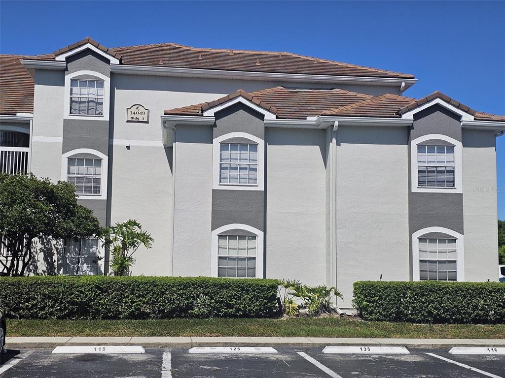 Picture of 14049 Fairway Island Drive Unit 118, Orlando, FL 32837