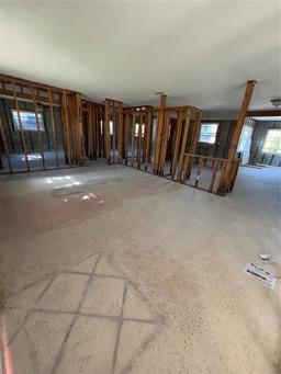 Picture of 4218 Carson Street Ne, St Petersburg, FL 33703